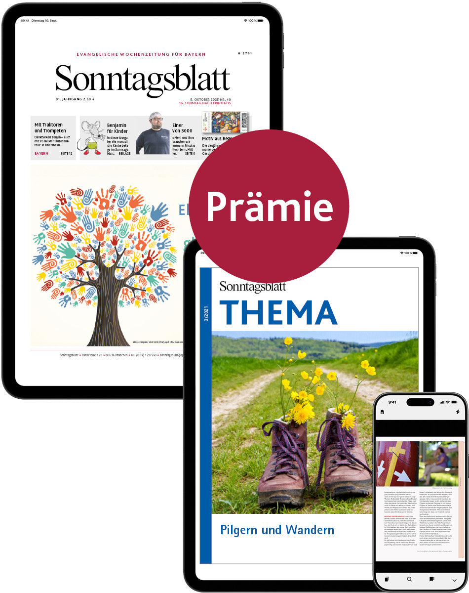 Zwei Tablets und ein Smartphone zeigen digitale Ausgaben der "Sonntagsblatt"-Zeitschrift mit einem Baum aus bunten Händen, Wanderstiefeln mit Blumen und einem Artikel mit Kreuzsymbolen, dazu ein roter Kreis mit dem Wort 'Prämie'. Bei Bestellung des Thema-Abos erhält man das Magazin "Pilgern und Wandern" als kostenfreie Prämie dazu.