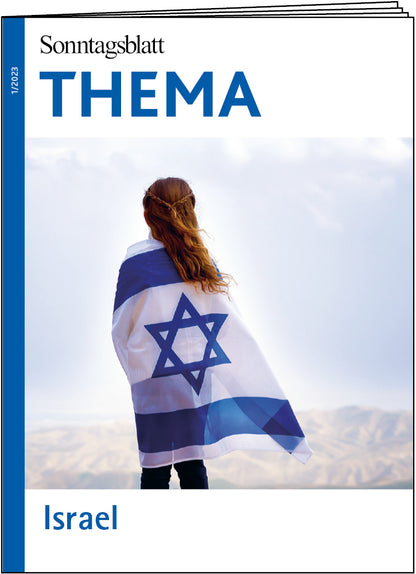Cover des THEMA-Magazins Israel.
Ein Mädchen von hinten mit langen Haaren ist in eine israelische Flagge eingehüllt, sie trägt sie um die Schultern. Im Hintergrund ist eine Bergkette zu sehen. 