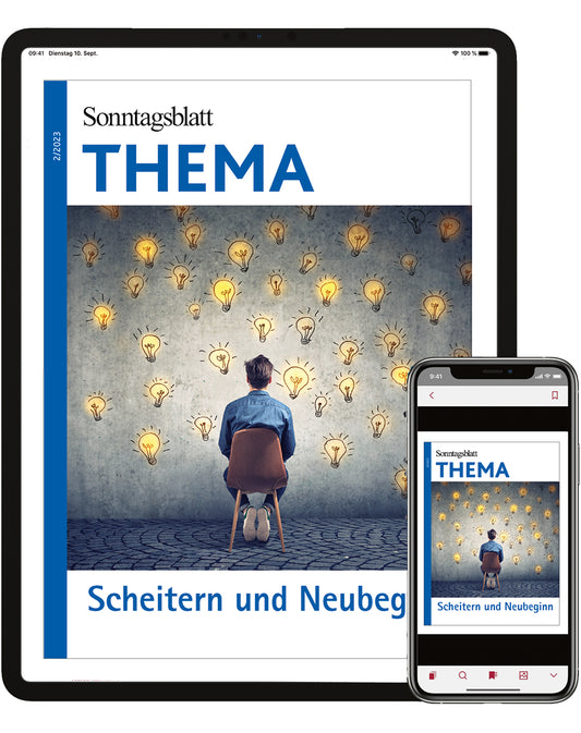 Cover des digitalen THEMA-Magazins "Scheitern und Neubeginn"
Ein Mann sitzt mit dem Rücken zu uns auf einem Stuhl und betrachtet eine Wand auf der leuchtende Glühbirnen aufgemalt sind.
Angezeigt auf Tablet und Smartphone. 